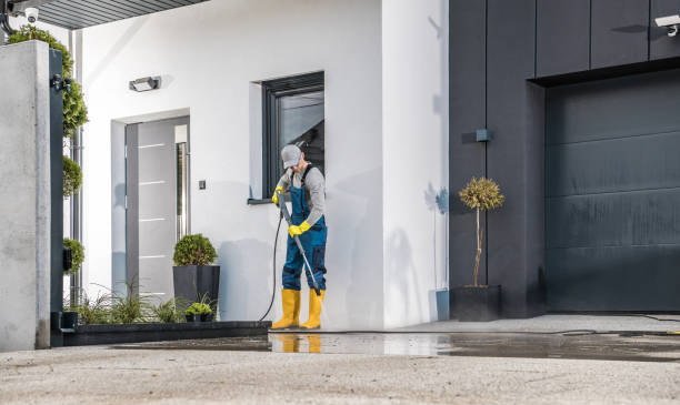 Best Oil Spill Cleanup  in La Quinta, CA